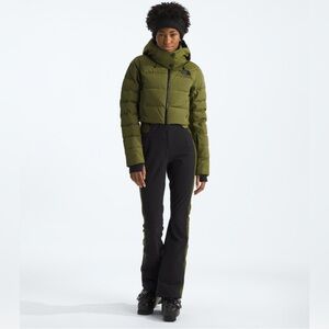 The North Face Women's Ski Suit Size Medium SHORT